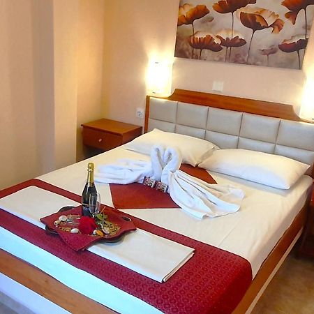 Apartmenthotel Sithon サルティ エクステリア 写真