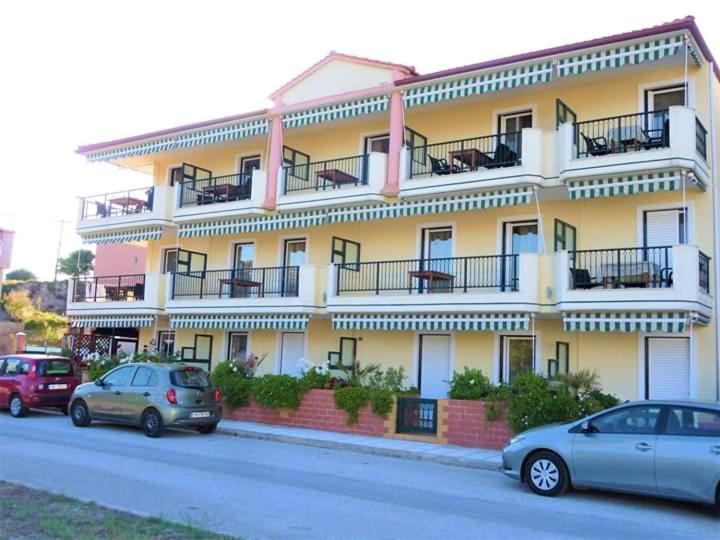 Apartmenthotel Sithon サルティ エクステリア 写真