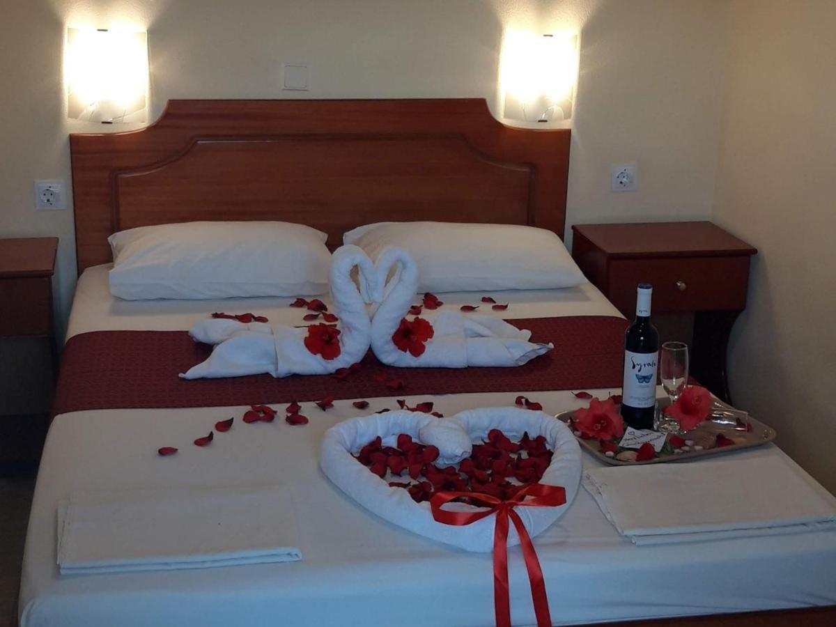 Apartmenthotel Sithon サルティ エクステリア 写真