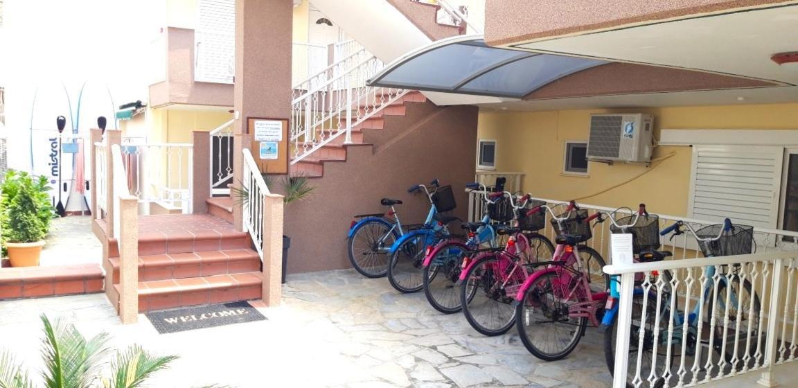 Apartmenthotel Sithon サルティ エクステリア 写真